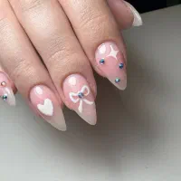 اجاره صندلی به همکاران حرفه ای و دارای مشتری