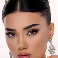 میکاپ و شینیون با بهترین کیفیت