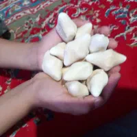 قروت محلی تمیز خوشمزه وبلغور شیر