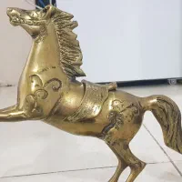 اسب ن‌ برنز