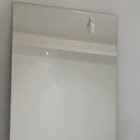 آینه قدی بدون‌فریم وقاب