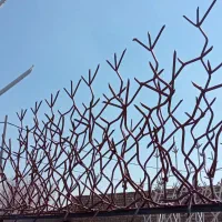 حفاظ گلبرگ و انواع نرده