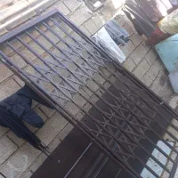 درب ورودی آپارتمان