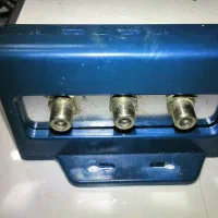 تقویت کننده و تقسیم کننده آنتن مرکزی یک به چهار
