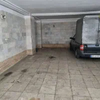 ۸۵متری با پارکینگ