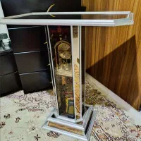 (میز تک) اینه و شمعدان فلزی