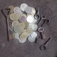 تعدادی سکه جمهوری و پهلوی