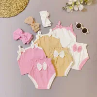 لباس بچه از نوزادی تا سه سال