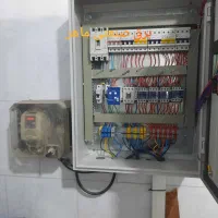 برق‌کشی صنعتی ، نصب تابلو برق و درایو ، عیب‌یابی