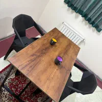 میز و صندلی