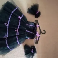 مجلسی دخترانه|کفش و لباس بچه|پرند, |دیوار