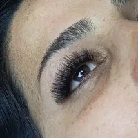 اکستنشن مژه حرفه ای+تخفیفات استثنایی