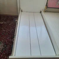 تخت سالم تمیز