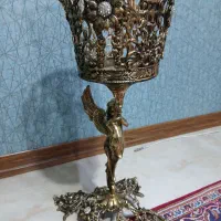 سطل پایه دار برنز بزرگ