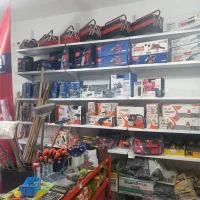 وسایل ابزار فروشی