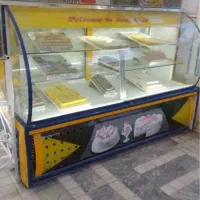 یخچال. و فریزر ویترینی در حد نو