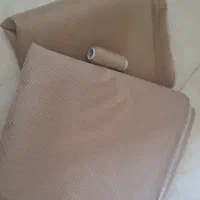 ۲ و نیم متر پارچه ( مخصوص دوخت بارانی و ...