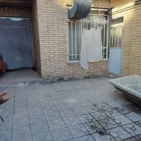ویلایی-1طبقه-حیاط-دار-117متری