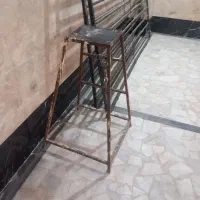 چهارپایه سالم با ارتفاع یک متر