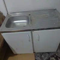 یک عدد کابینت فلزی یک مترو بیست سانت وسینگ درقرچک