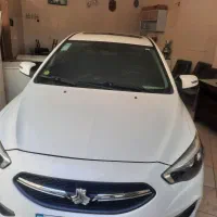 شاهین .۱۴۰۲ ساندروف دار
