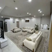 ۸۰ متر /  پارکینگ / آسانسور /روبروی برج محمد