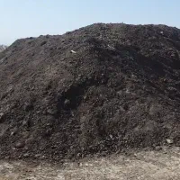 کود خشک گاوی،گوسفندی و خاک باغچه و سمپاشی درخت