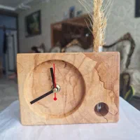 ساعت چوبی