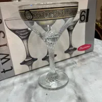 بستنی خوری ورساچه نو آکبند