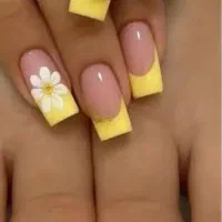 اجاره میز ناخن کار