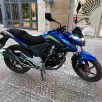 موتور سیکلت پیشرو 200