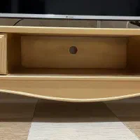 میز تلویزیون و آینه کنسول