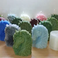 شمع اسب فانتزی. هدیه خاص سال نو