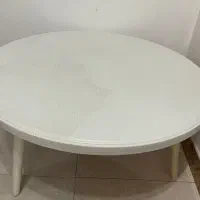 جلو مبلی و میز عسلی سفید