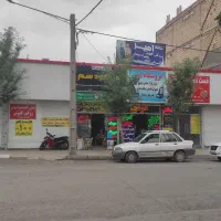 مغازه ۱۵۰ متری و ۳۵ متری حاشیه رسالت کنار پل