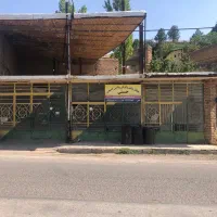 مغازه-و-خانه-نیمه-کاره