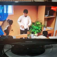 تلویزیون ۲۲ اینچ