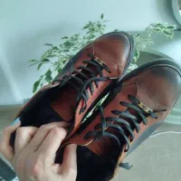 کفش چرم در حد نو