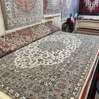 شیش متری کاشان پشم گل ابریشم اکبند