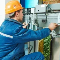 استخدام سرویسکار مقیم آسانسور
