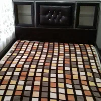 تخت دونفره
