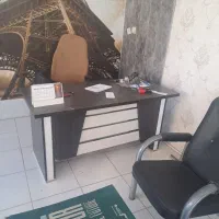 میز مدیریت و صندلی مدیریت و صندلی انتظار