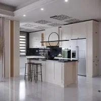 منشی و حسابدار  و انرژیک که انظباط و دو شیفته