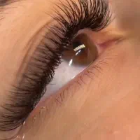 نیازمند مدل اکستنشن مژه زرقان