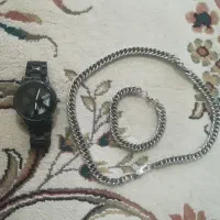 ست دستبند و گردنبند و یه ساعت طرح رینگ