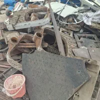 قوطولوخ تیراهن نرده ورق‌شیروانی ضایعات نرمه