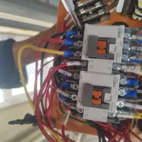 برقکار،برق کش ،سیمکش،برق