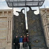 آهنگری و درب و پنجره و چهار پایه  و لوله فنس و ...