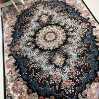 دو عدد فرش ۶ متری