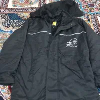 دو عدد کاپشن نو نو ،با بیست جفت دستکش کار